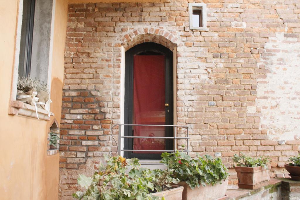 Апартаменты Borgo Archinto Robecco sul Naviglio Экстерьер фото